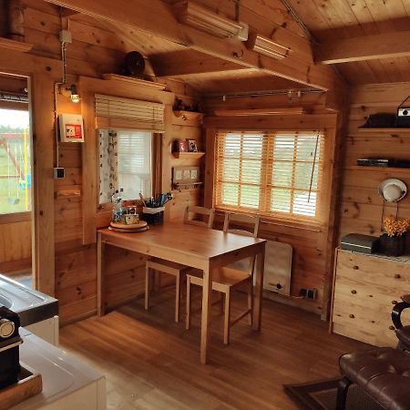 Cosy Cabin By Lake & Woods With Views Selfoss Exterior foto